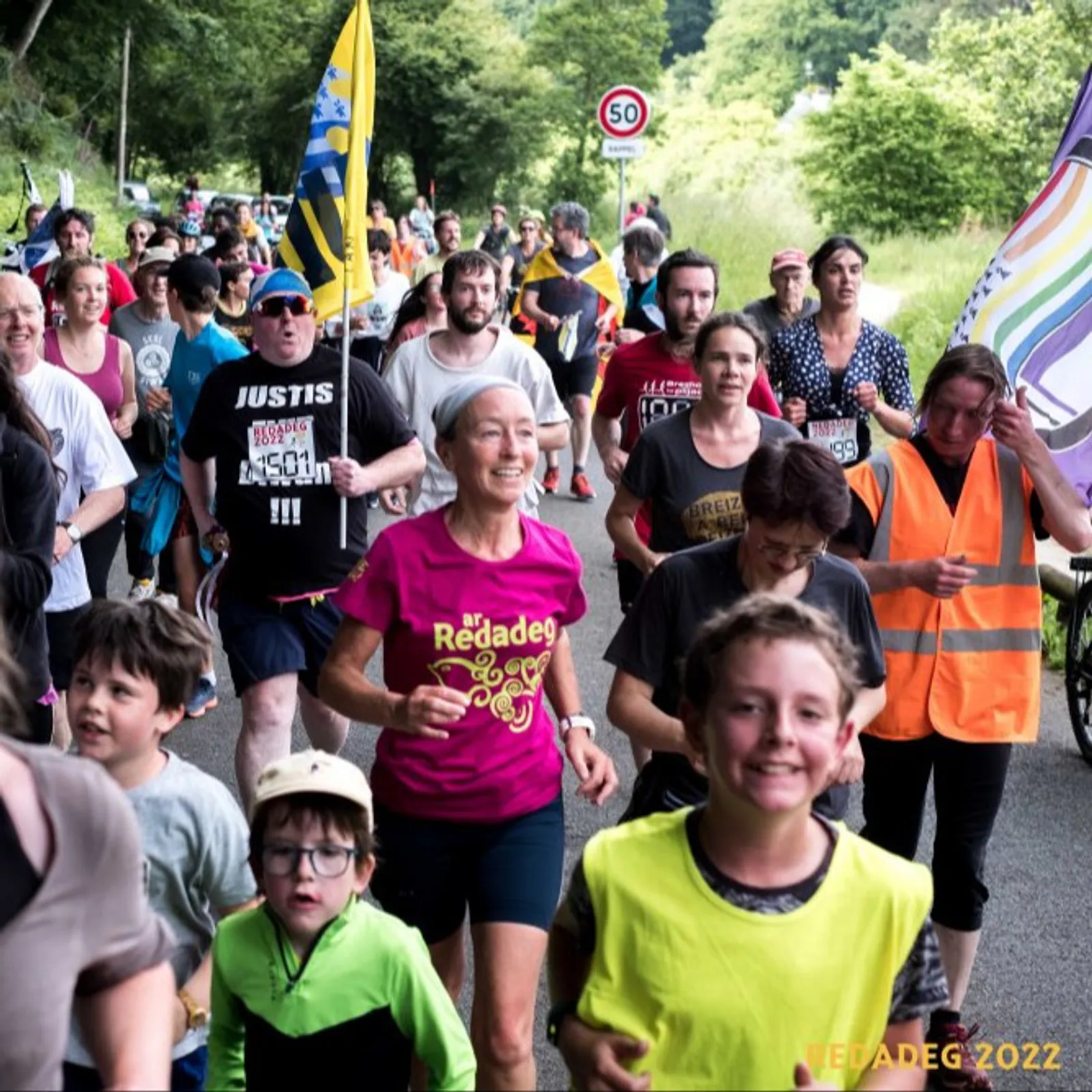 Emañ ar Redadeg 2024 o tostaat