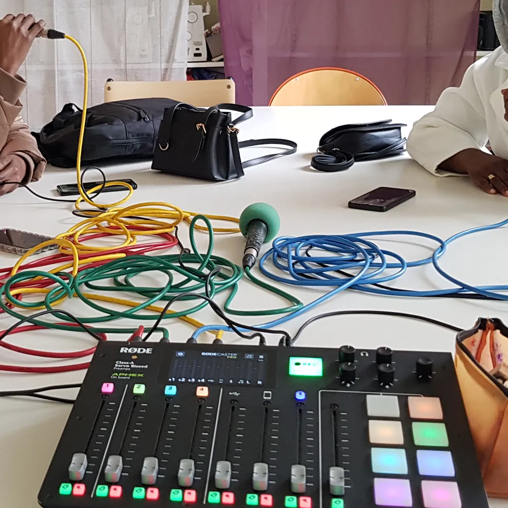 ATELIER RADIO => CADA - Annonce Cours Francais Cada Pachto