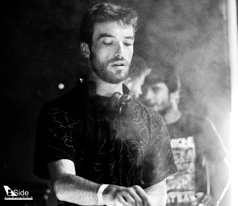 Bside Airlines - Flight#317 - HOARA