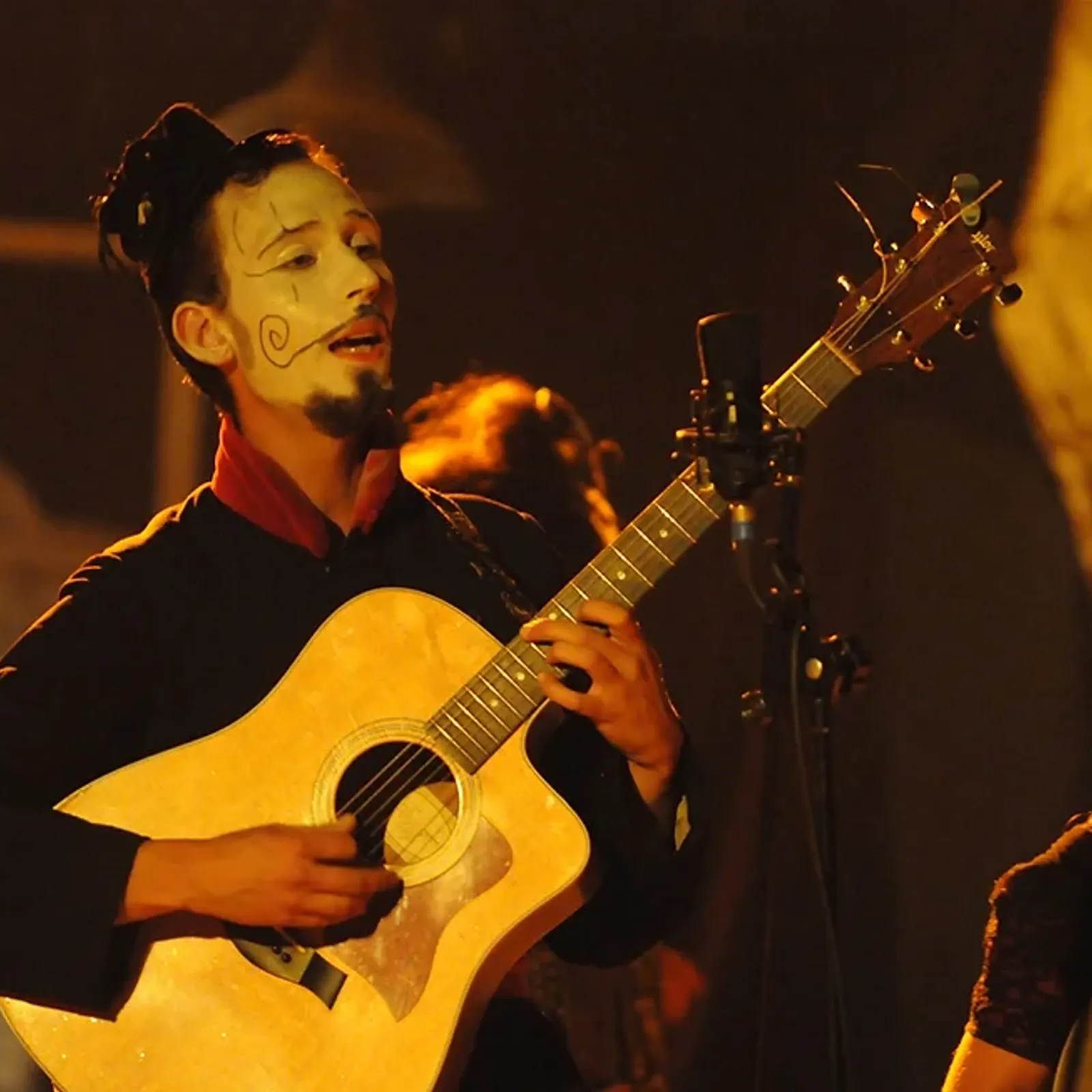 Glenn An Doujet 2/3. Sonour sirk