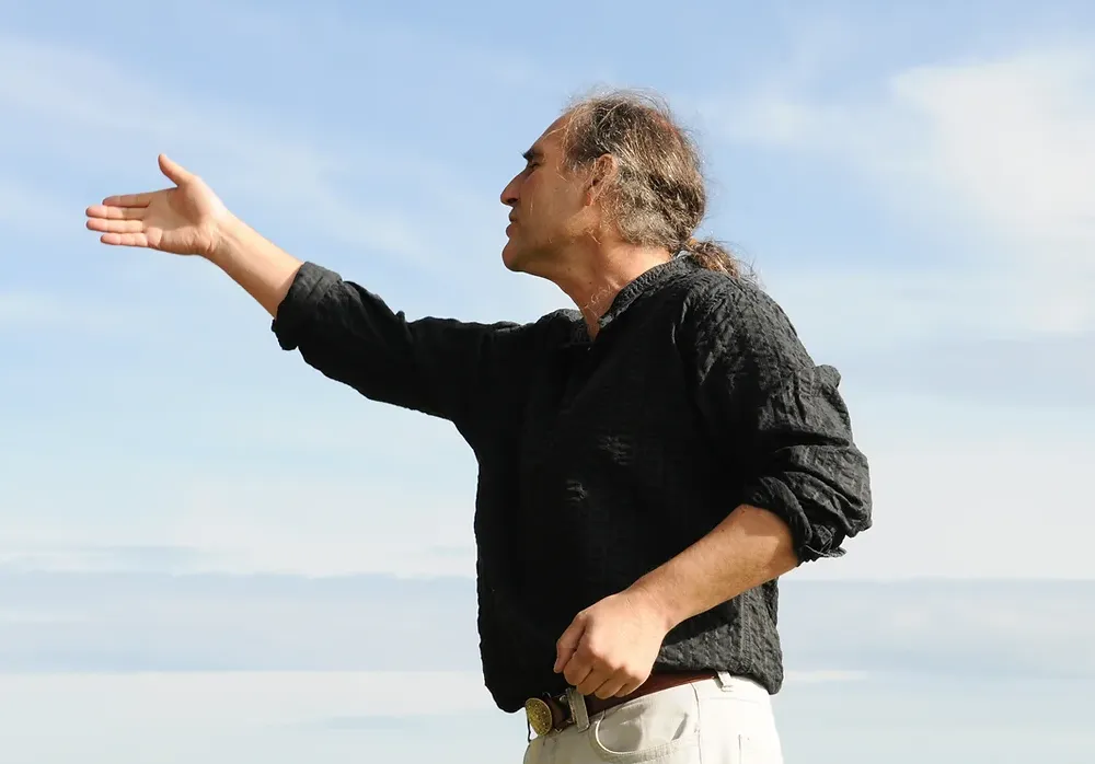 Rémy Cochen, une vie en contes de Spézet à Carnac