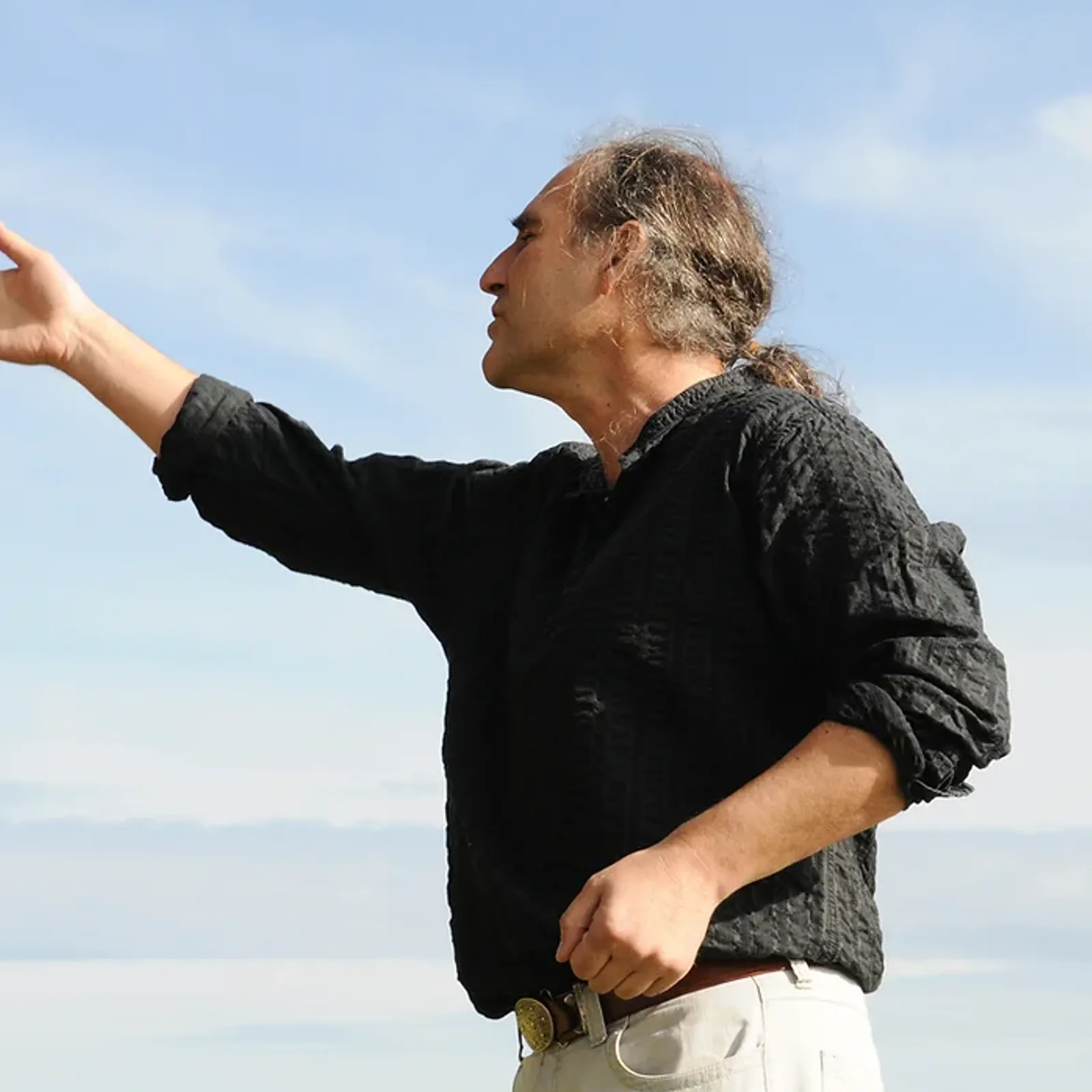 Rémy Cochen, une vie en contes de Spézet à Carnac