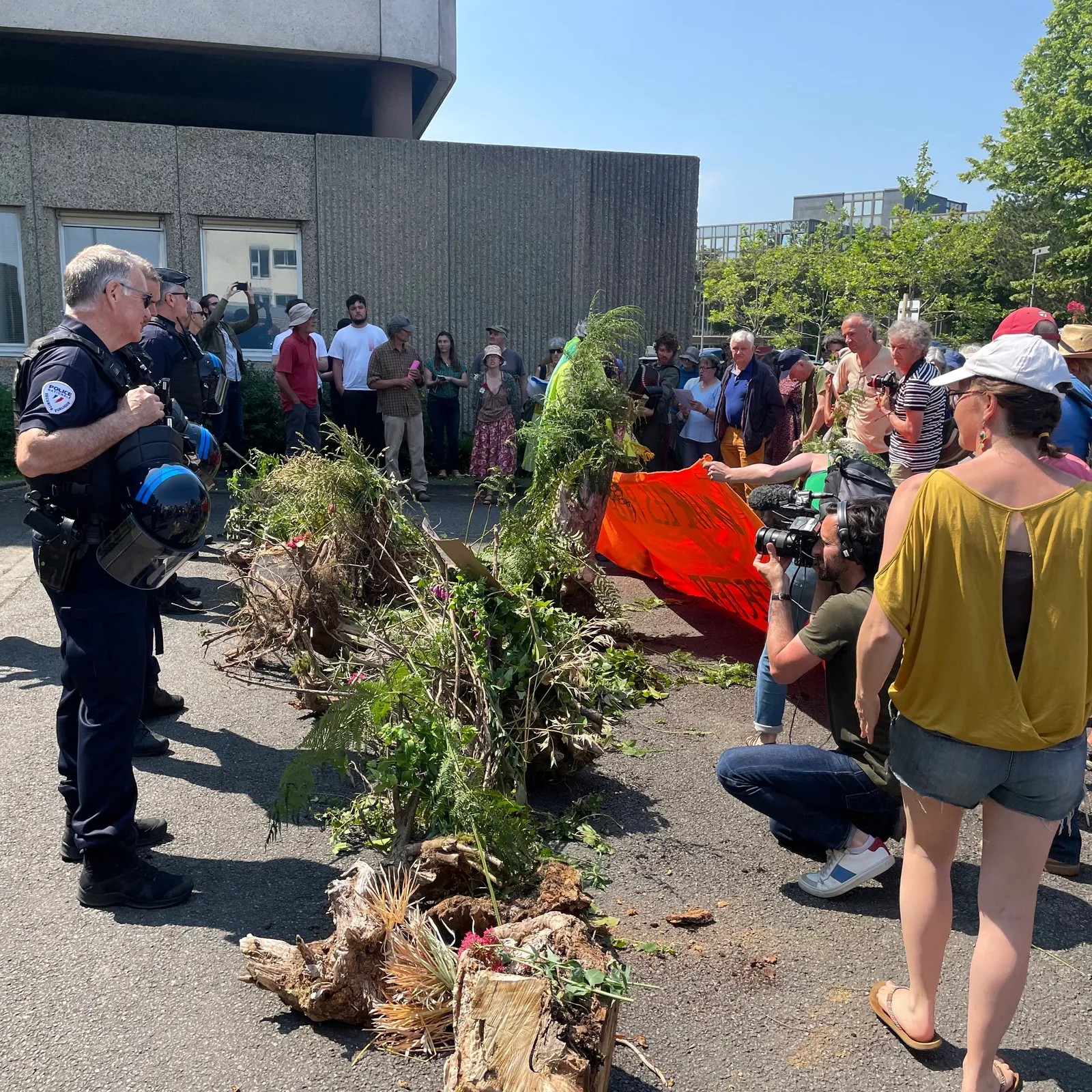 Distroet eo mare an adlodennañ ?