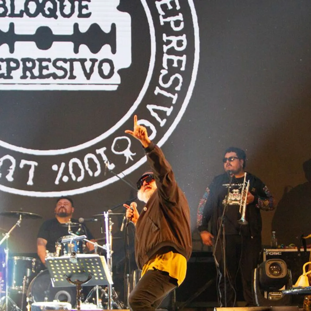 Typhaine - Bloque Depresivo