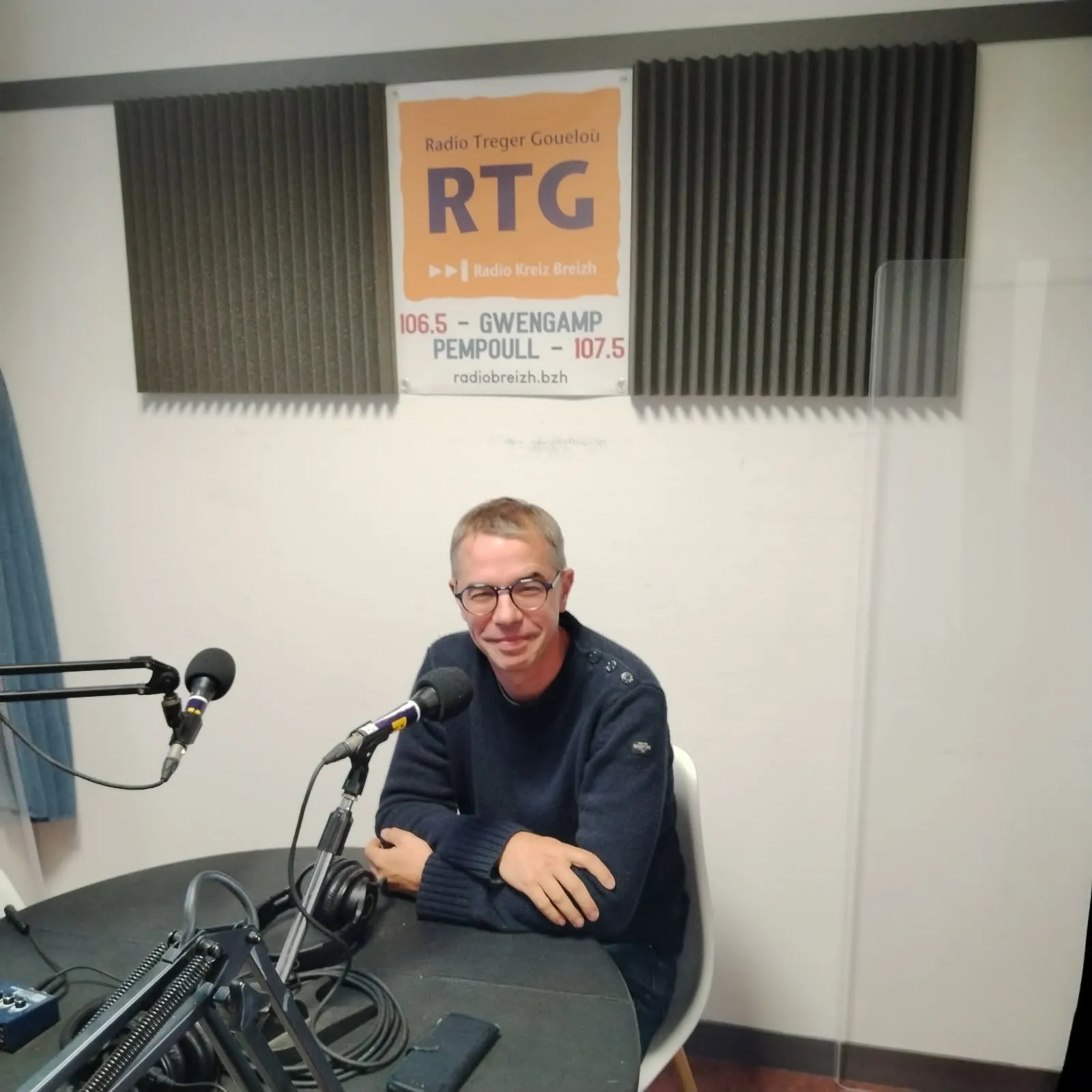 Juluan Kornig : ar festoù-noz war an ton bras da geñver devezhioù ar glad