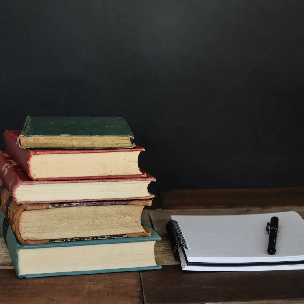 " Ar pezh a gonte a oa kaout daouzek mouezhiadenn " : keñveriañ aleksandriñ ha barzhoniezh dieub