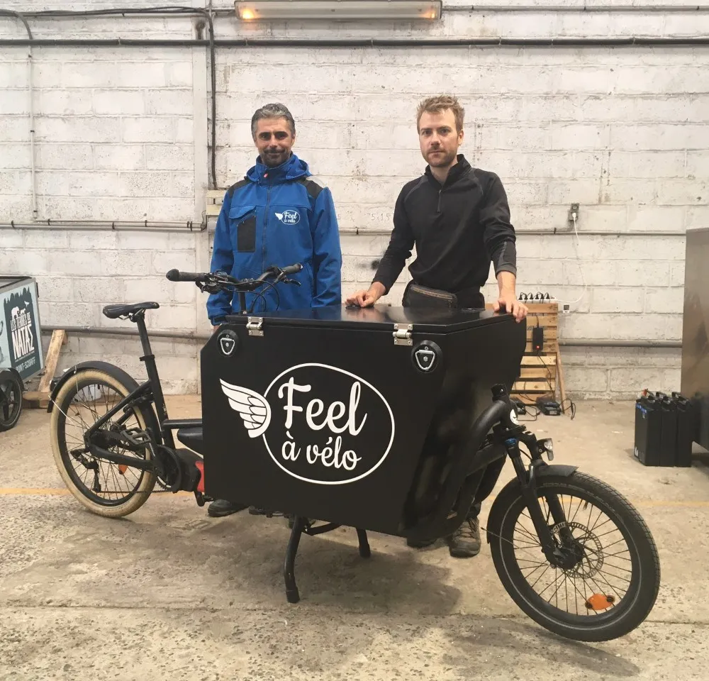 Des colis et des repas livrés décarbonés à Lorient avec Feel à vélo !