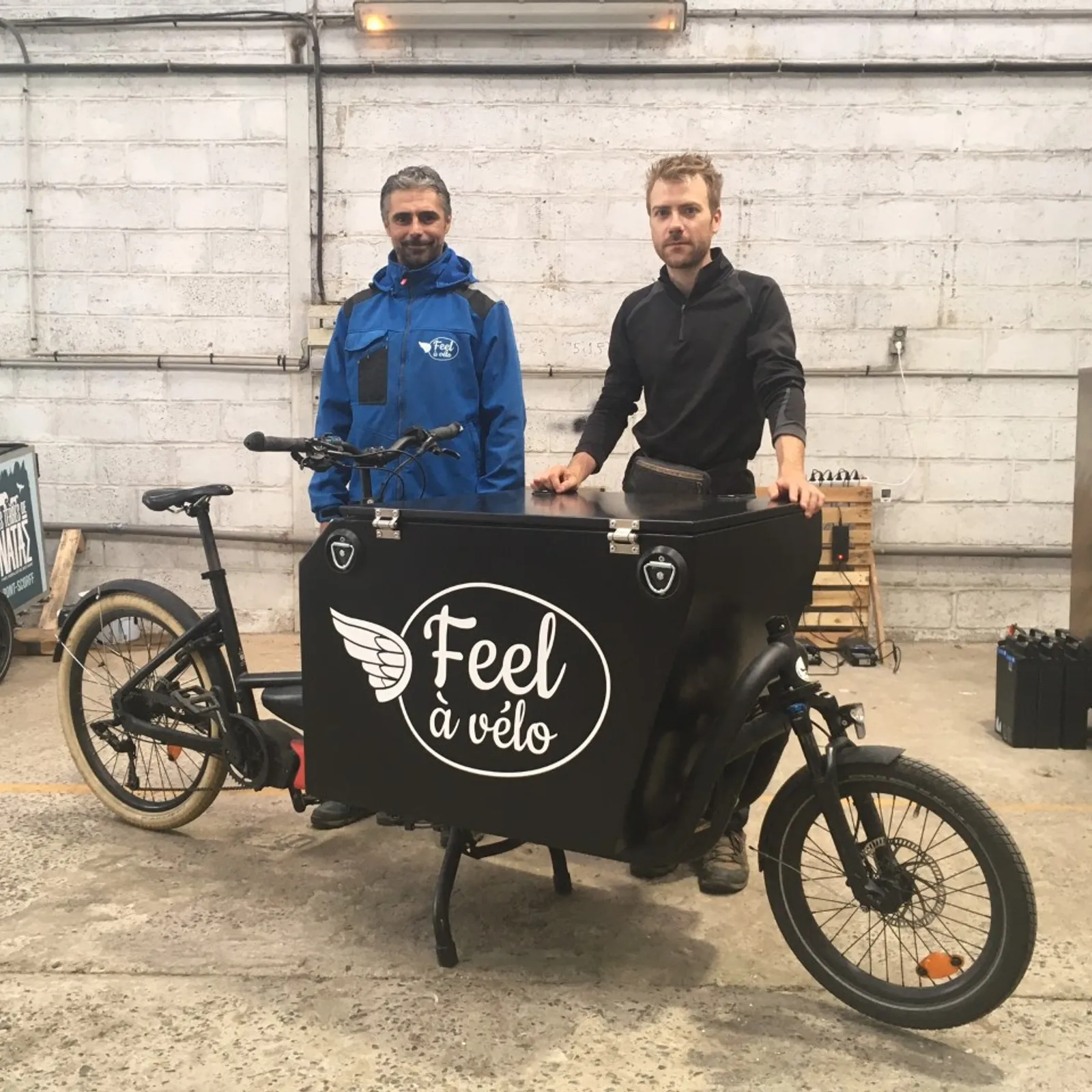 Des colis et des repas livrés décarbonés à Lorient avec Feel à vélo !