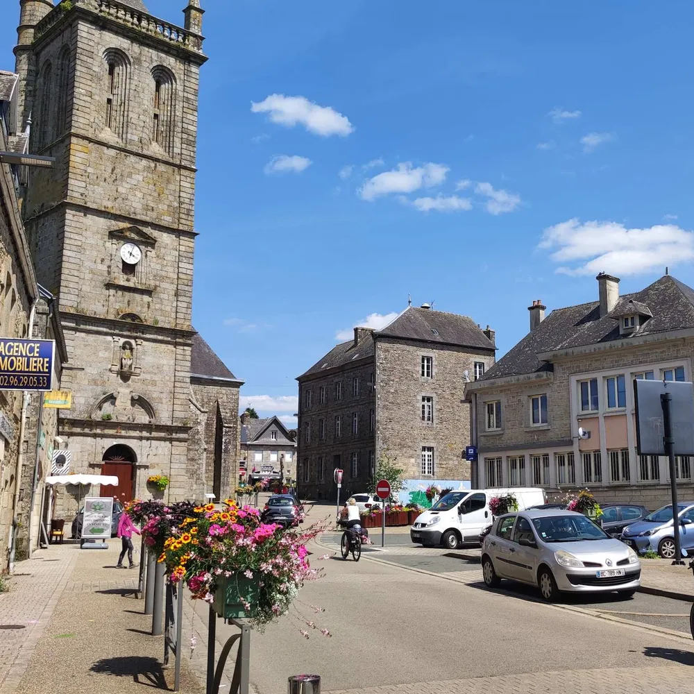 Episode 1 : Rostrenen