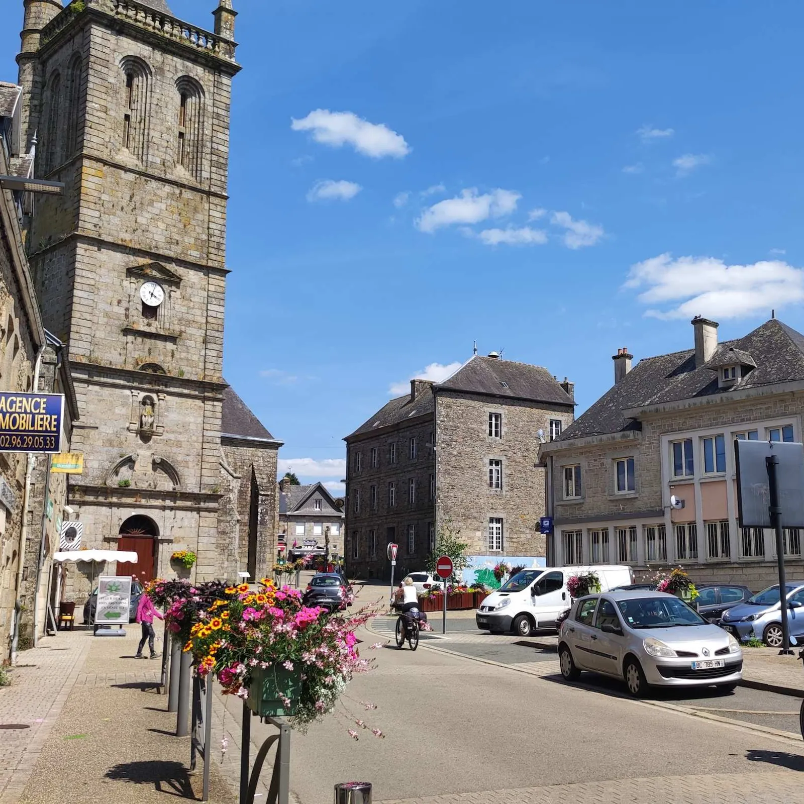 Episode 1 : Rostrenen