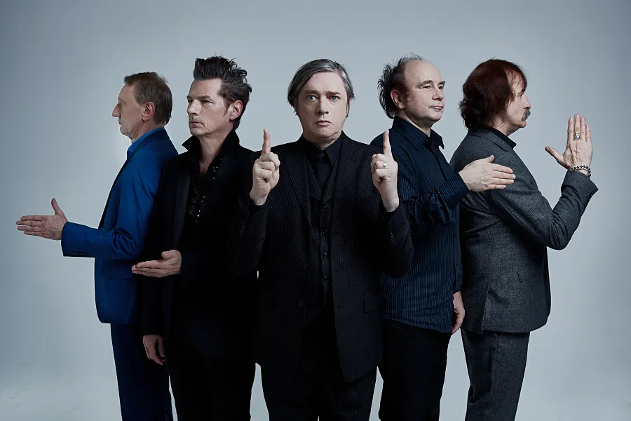 Trans Vinyl Express #124