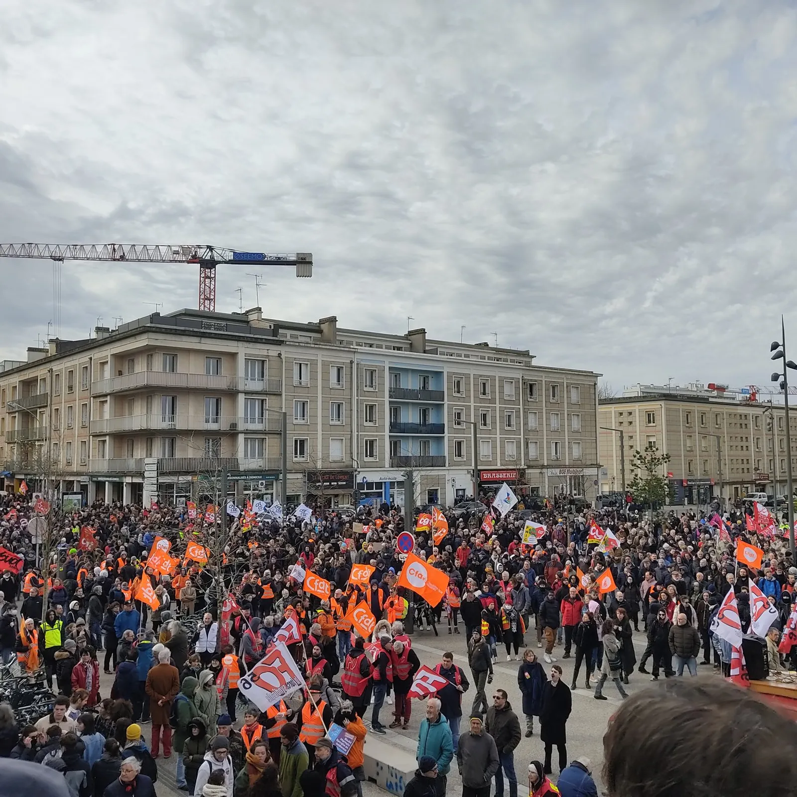 Dekvet devezh stourm enep reform ar leveoù 