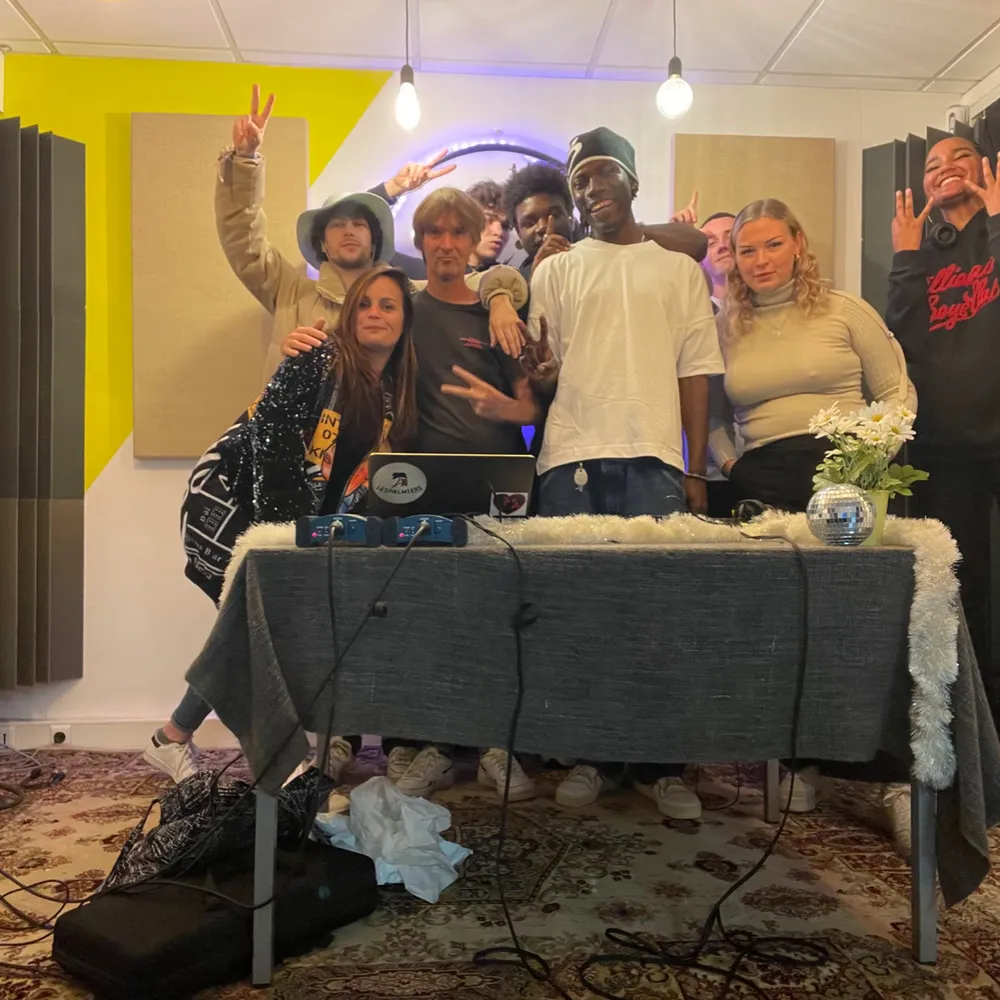 Bside Airlines#342 w/ MAISON11 