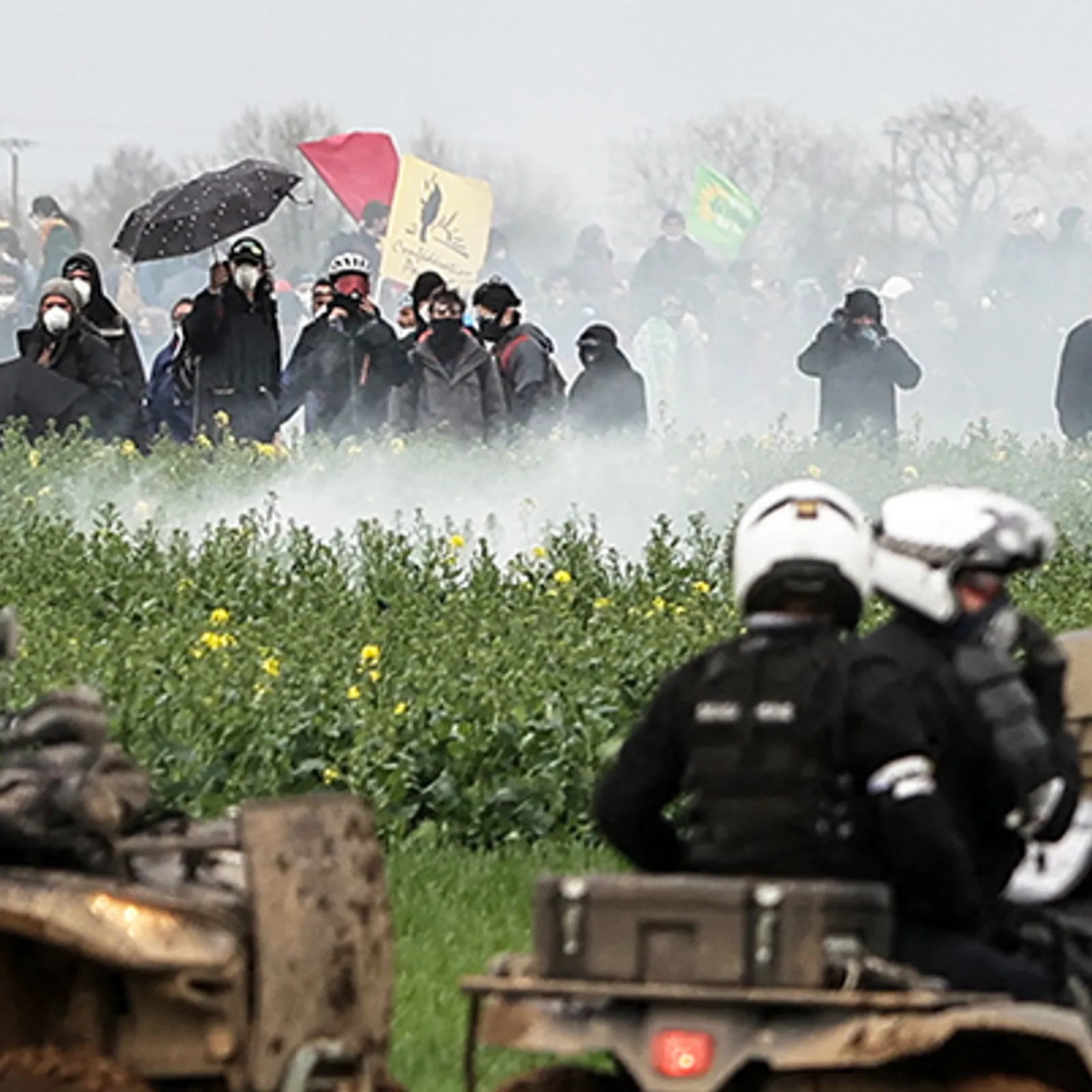 Sainte Soline :  rencontre avec l'un des prévenus du procès de Niort 01