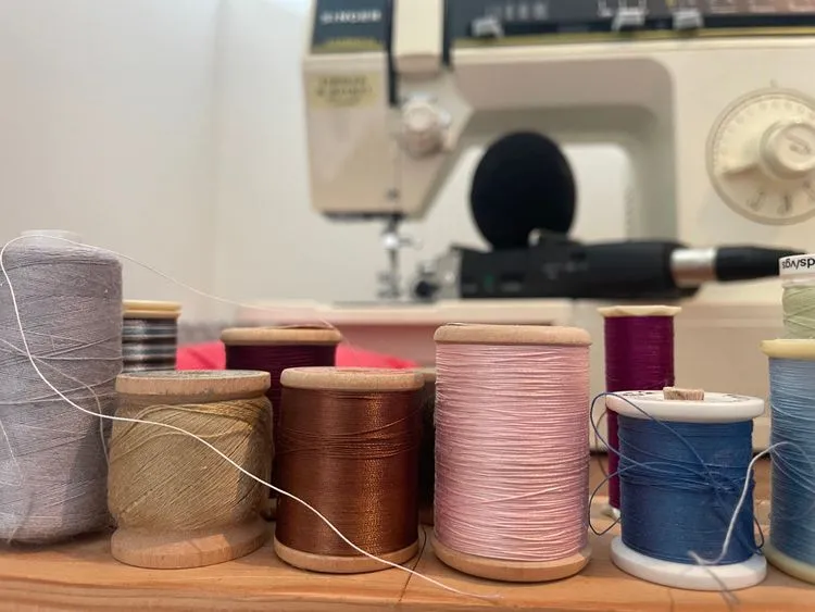 Au fil du temps; histoires de femmes, de solidarités, d'inventivités