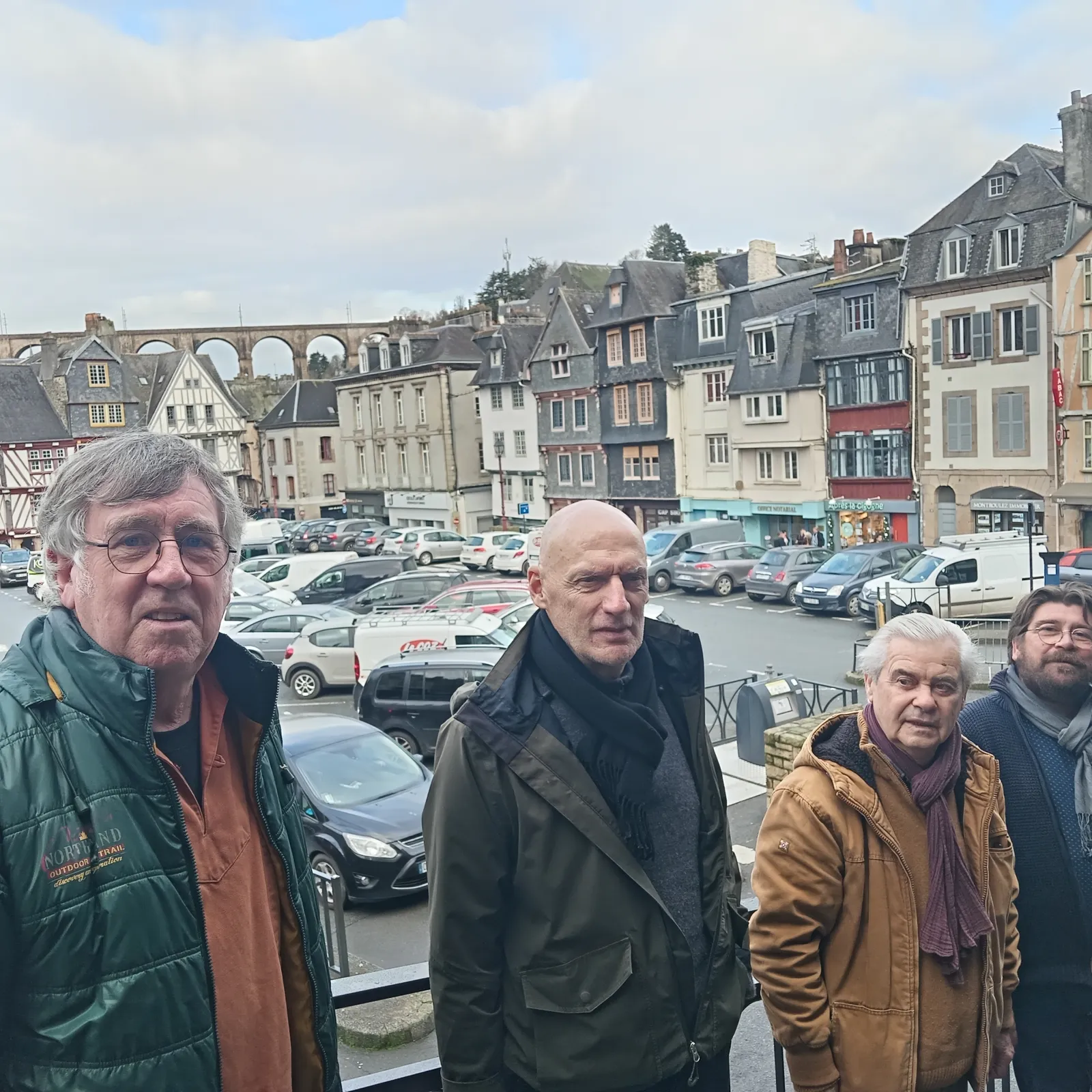 Un devezh da brederiañ war aol lojeiz zo 'ba Montroulez!