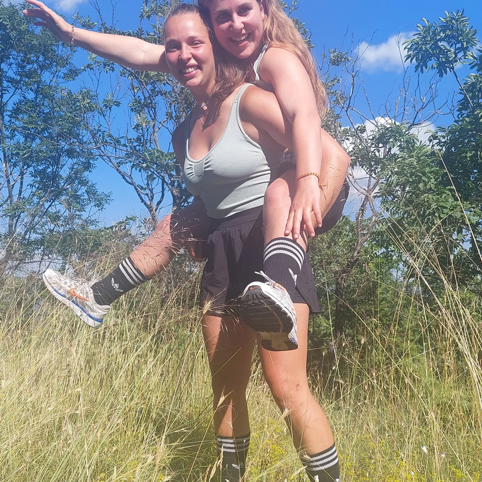 Karen de Foeterien interviewée par des petit·es journalistes