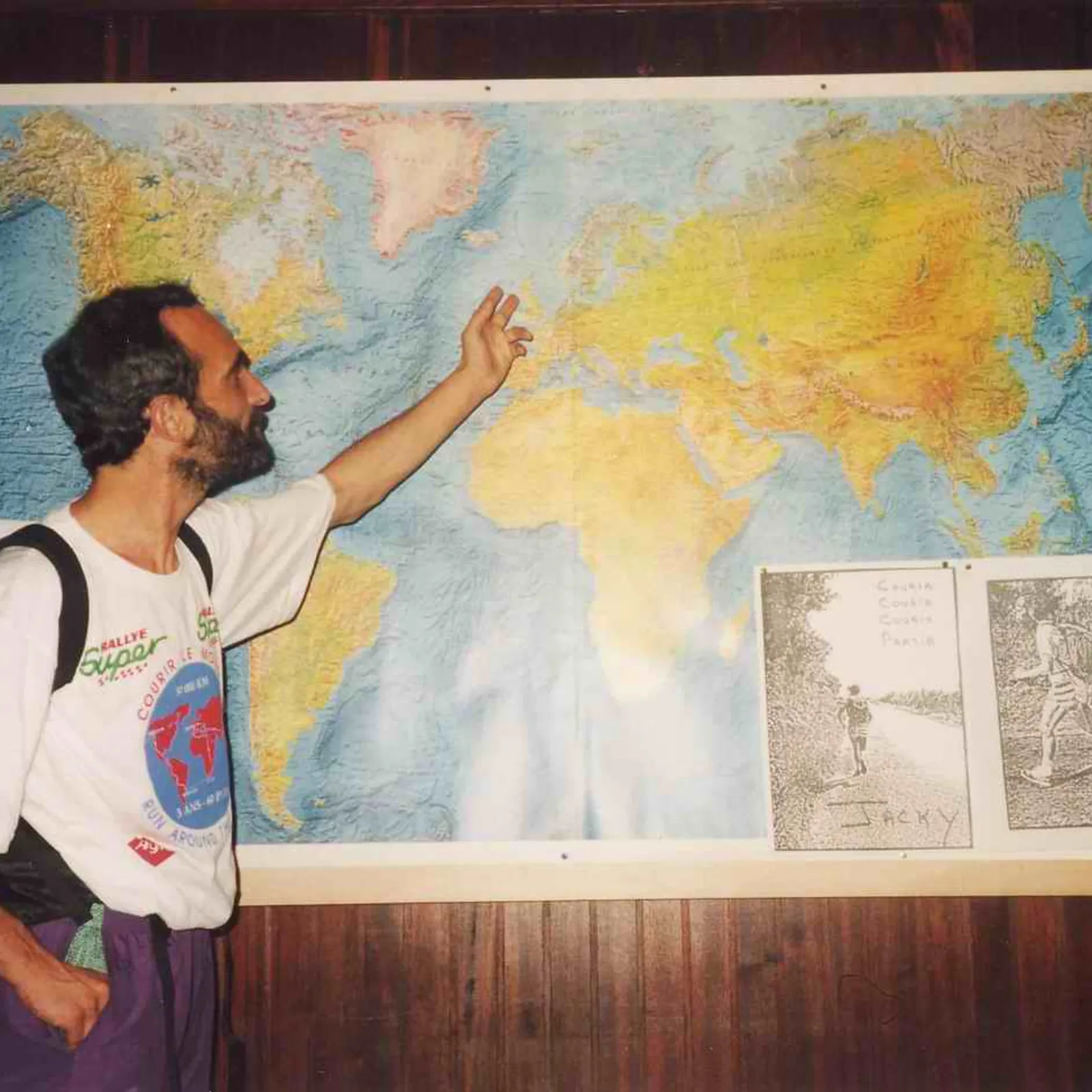 33 bloaz zo e oa aet  ar reder Jacky Bleunven diwar wel e Balouchistan, rann 1