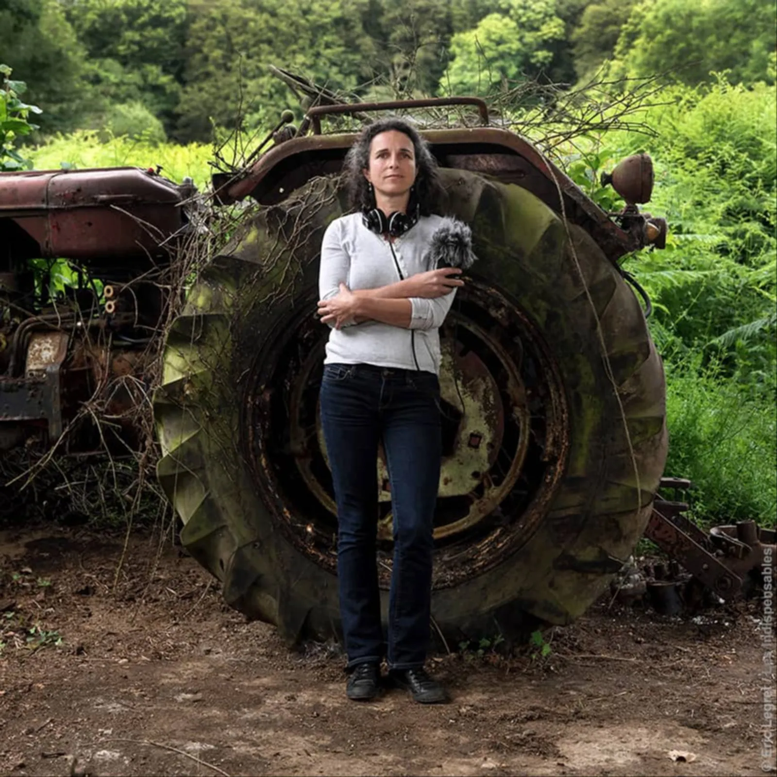 Morgan Large taget adarre