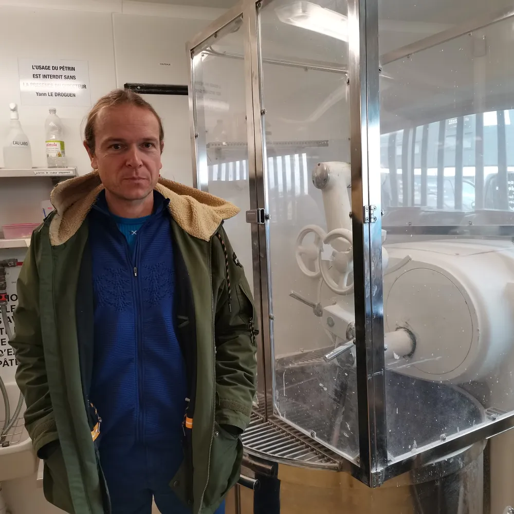 Zoom Reportages Timbre FM - Yann Le Droguen créateur de PIZZA RHUYS