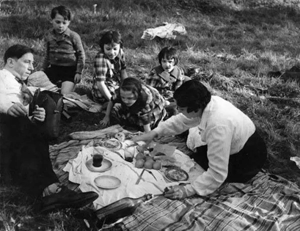 Les Détourneurs font famille(s) 