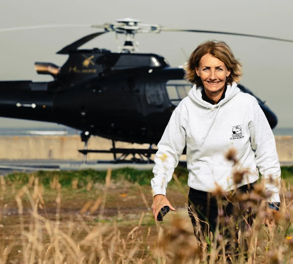 ZOOM - Reportages Timbre FM => Anne Chantal Pauwels : de copilote de rallye à pilote hélicoptère - partie 2