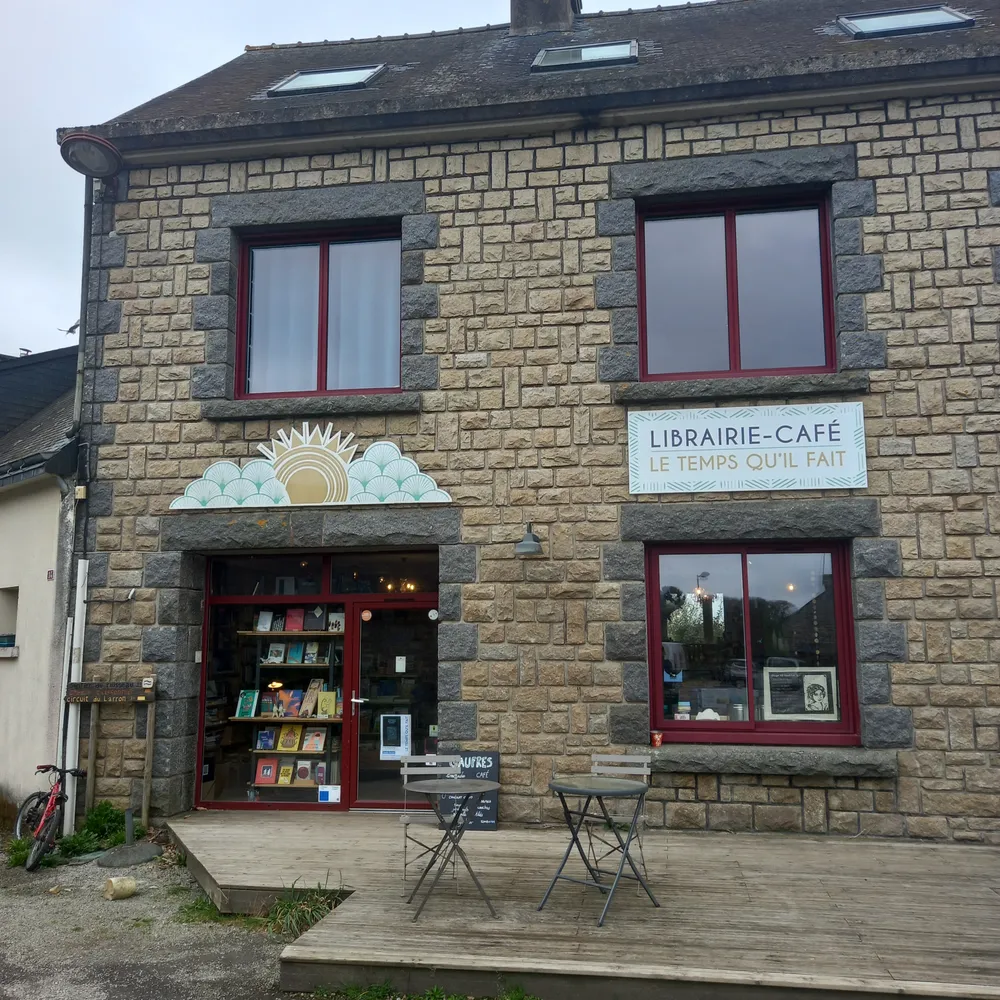 Thé, Café et Poésie : un cycle de rencontres avec des poètesses et poètes contemporain·es