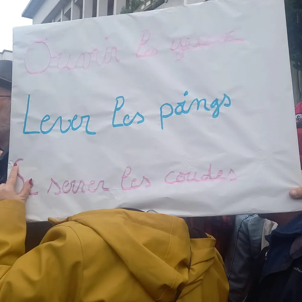 BO #97 : toujours le poing levé