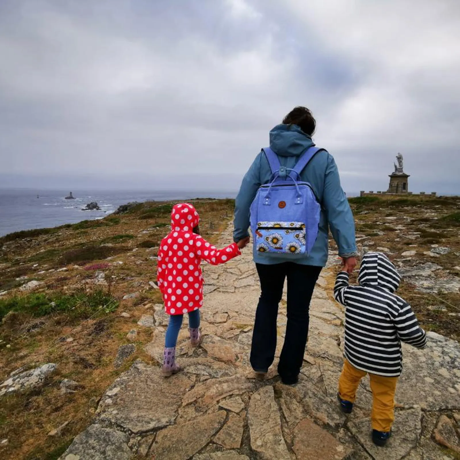 L'itinéraire #3 - Aurélia Minnebois : Parfois, les petits pas des enfants ouvrent des sentiers plus grands !