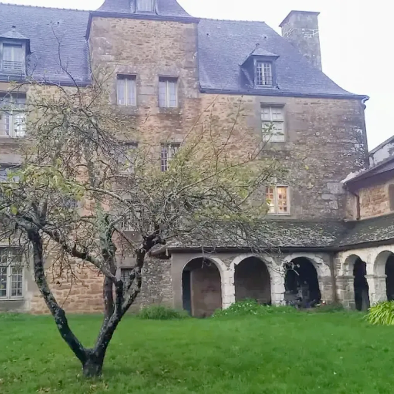 Échos d'Hildegarde à l'abbaye de Locmaria, Quimper
