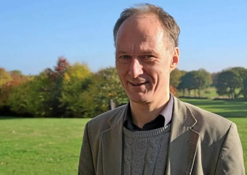 Eamon O'Ciosain : kelenner brezhoneg en Iwerzhon 2/2