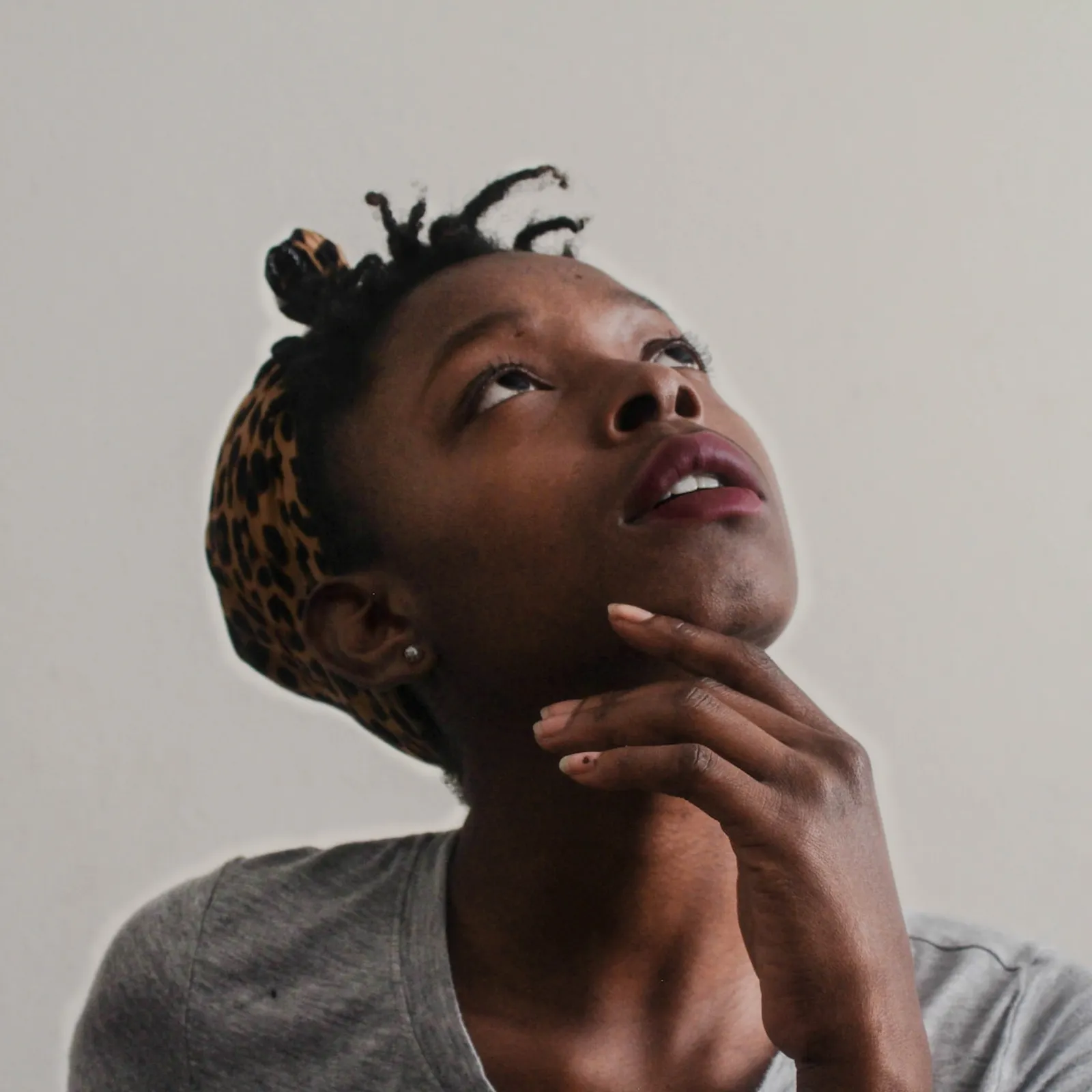 2vn evit kompren an toull memor