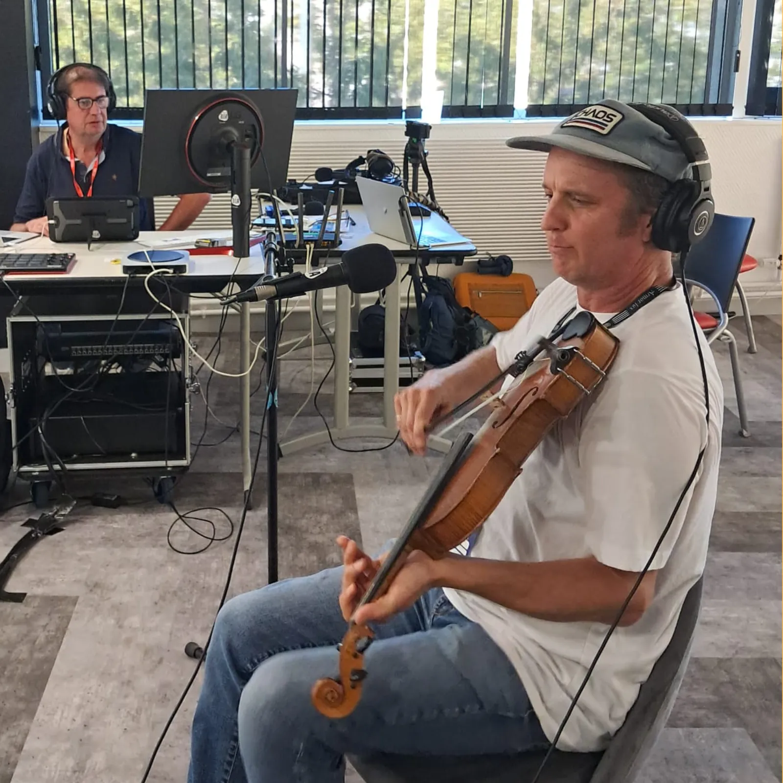 Jeudi 6 août : Interceltic Music Camp, Louis Michot en live,  Annie Ebrel, stand Cornwall