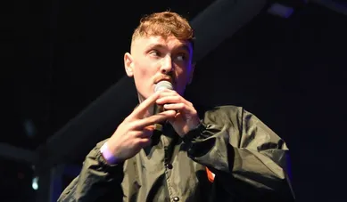 # 20 Gweltaz vit de sa musique