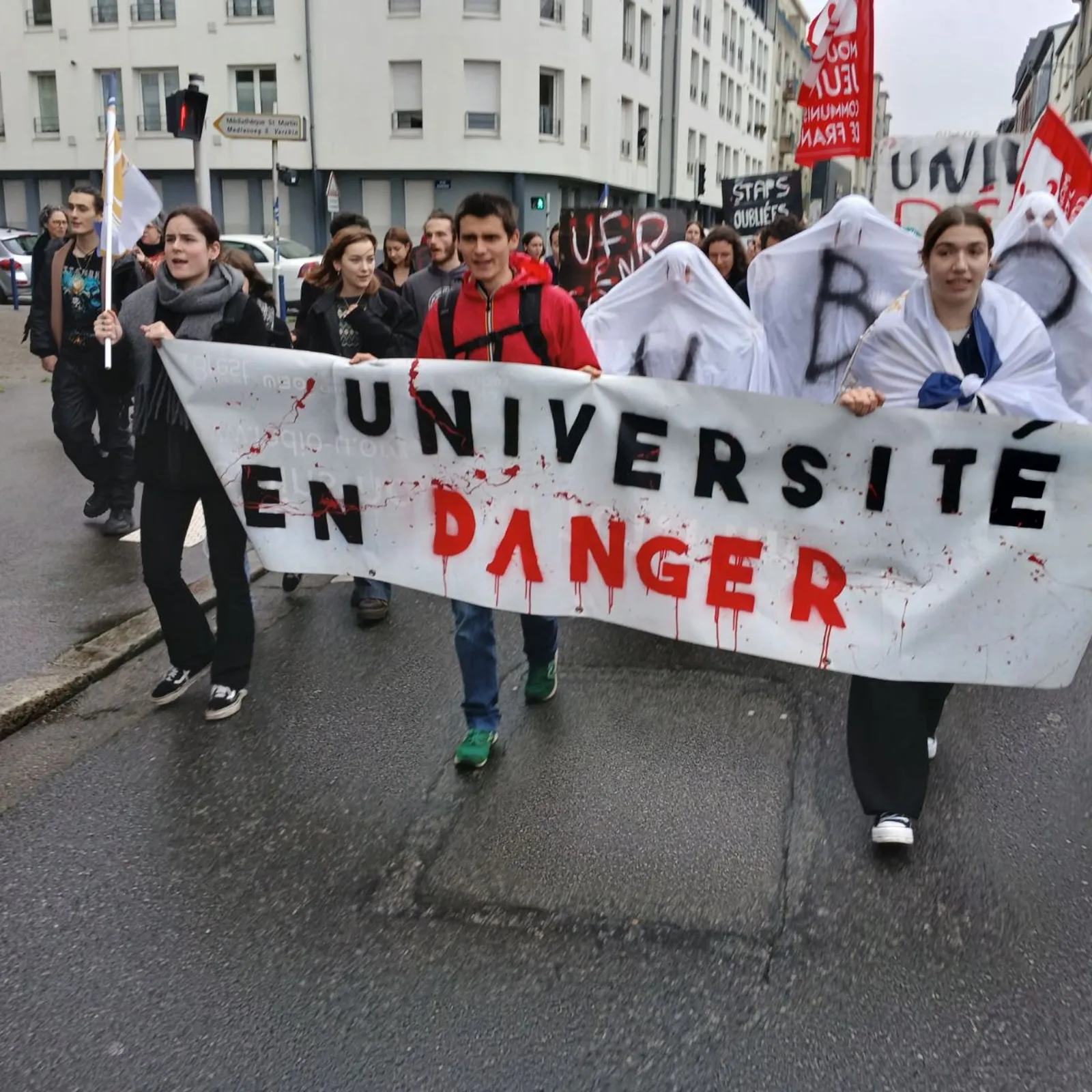 Ankeniet eo studierien an UBO gant dazont o skol-veur!