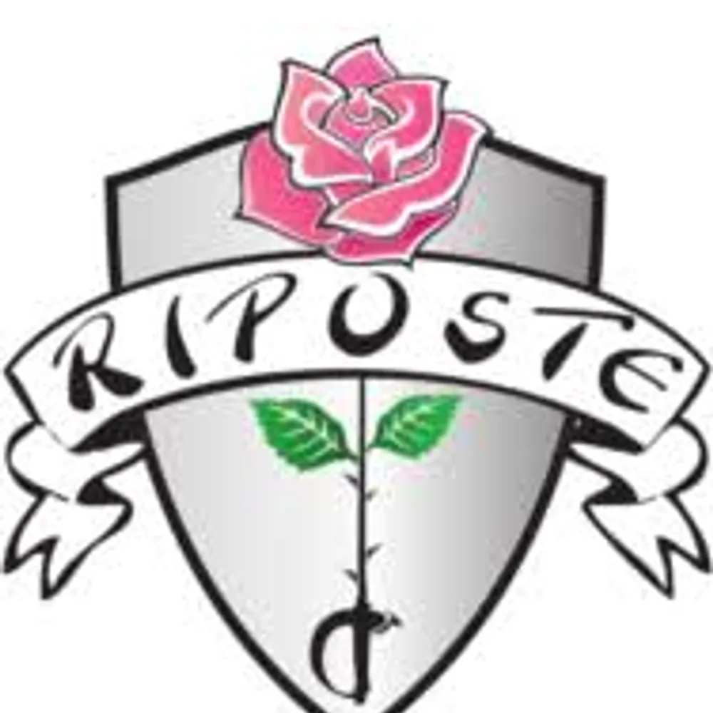 Vannes : un cours d'escrime pour les personnes concernées par le cancer du sein