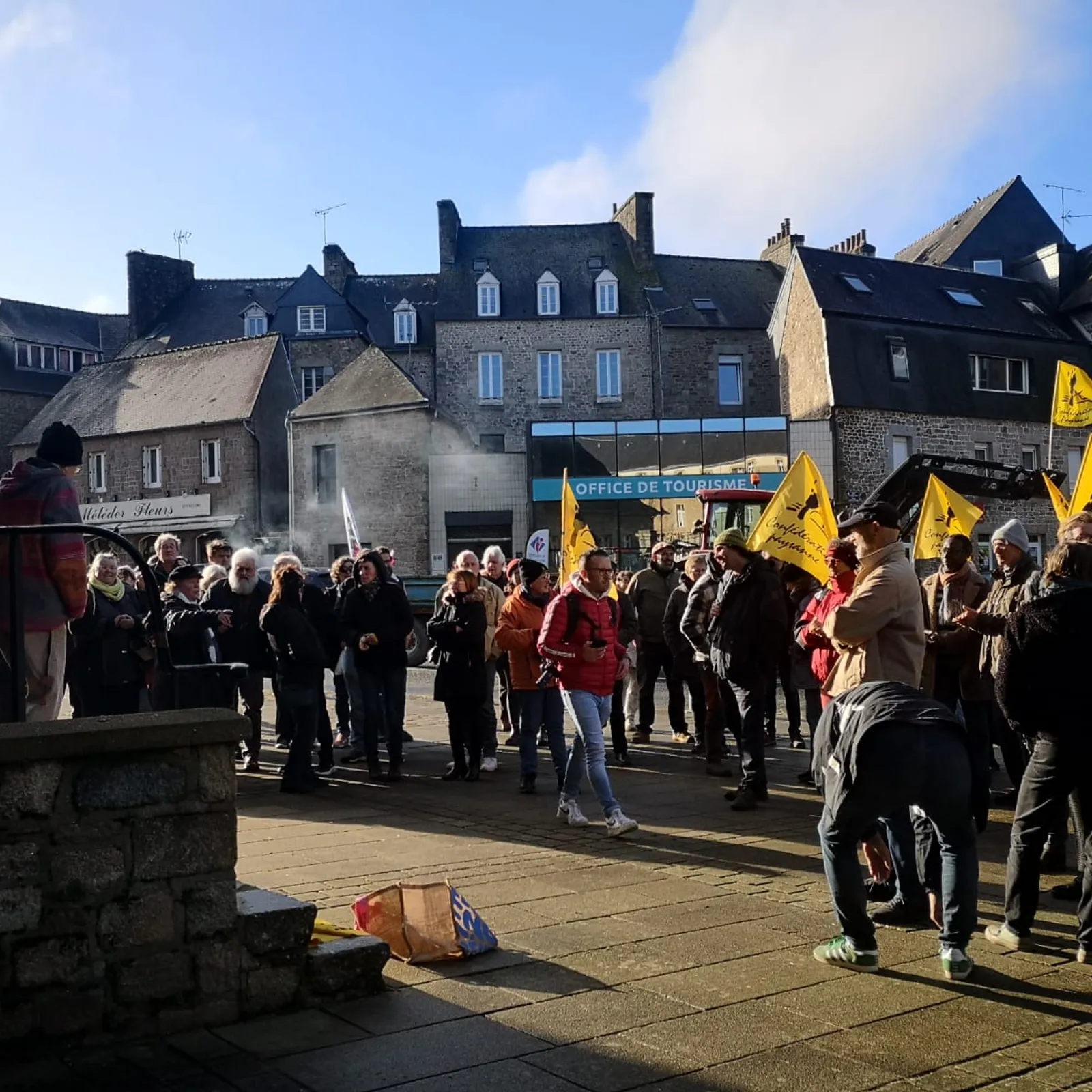 Reuz 'oa bet get baniell ar sindikad labour-douar JA àr ti-kêr Gwengamp