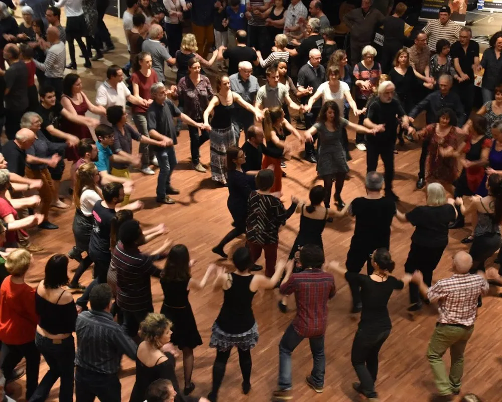 Pourquoi une "Commission régionale du fest-noz" ?