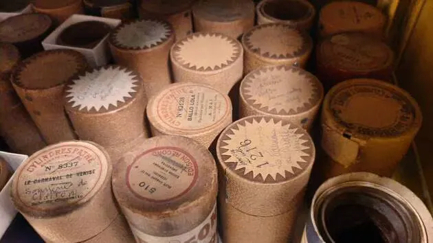 Les archives sonores en breton conférence de Tudi Crequer et Tomaz Laken à Rostrenen