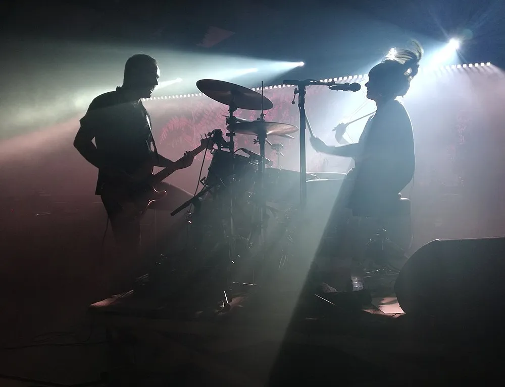 A-dreuz hag a-hed #2