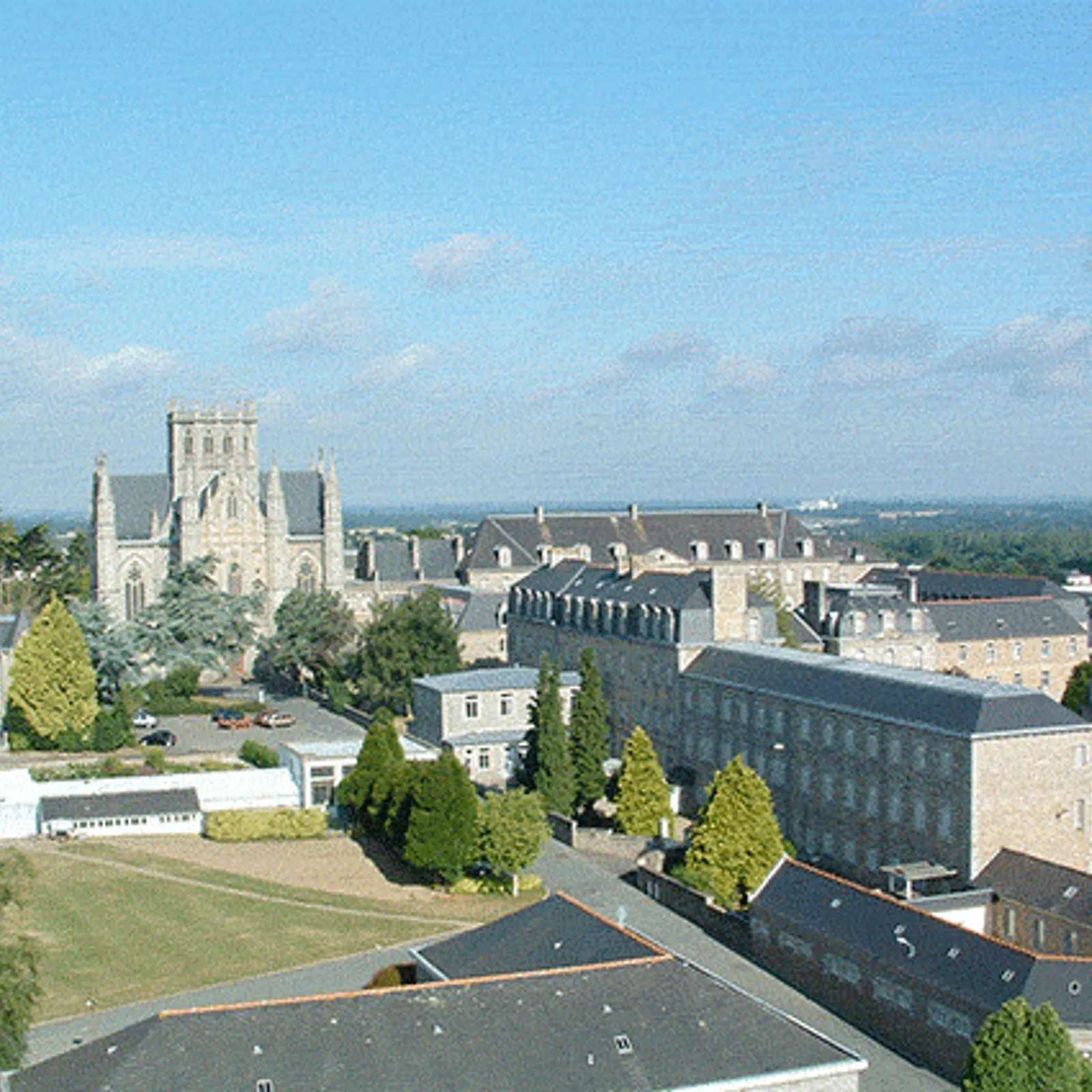 Harz-labour e ospital ar Gwir Salver ba Bear