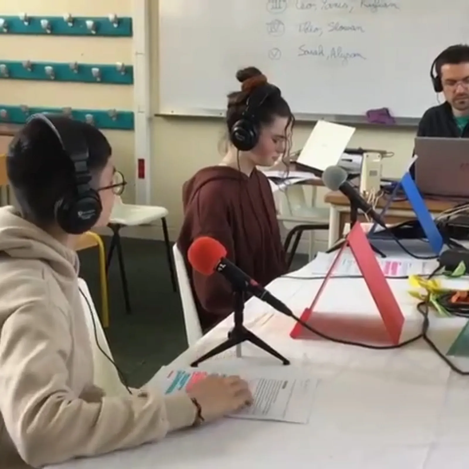 L'engagement restitution de l'atelier radio des 4ème du collège Prévert de Guingamp 01