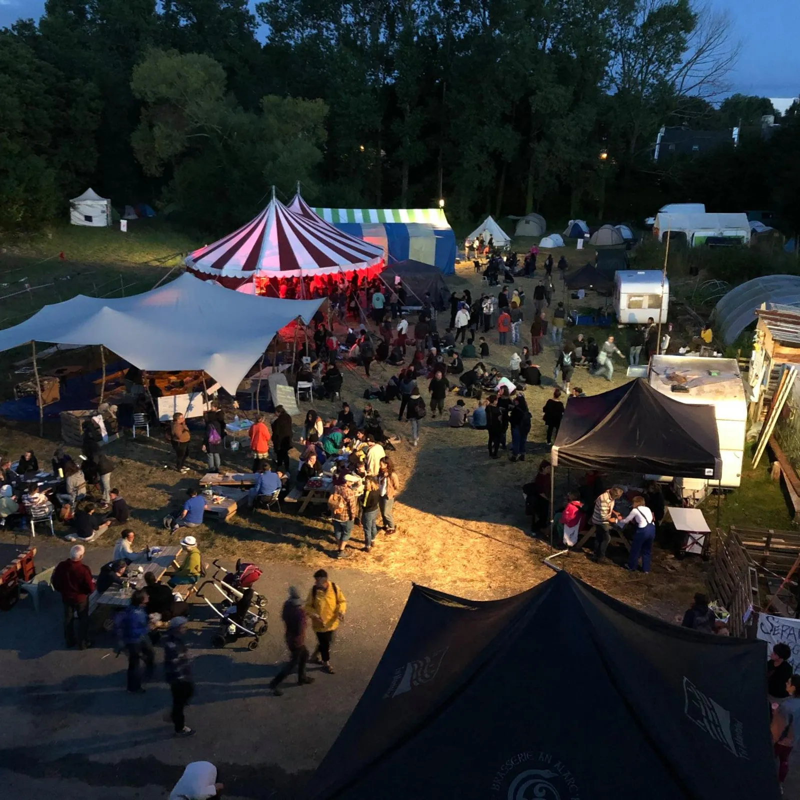 Chienne : ur festival benelour e Tregon