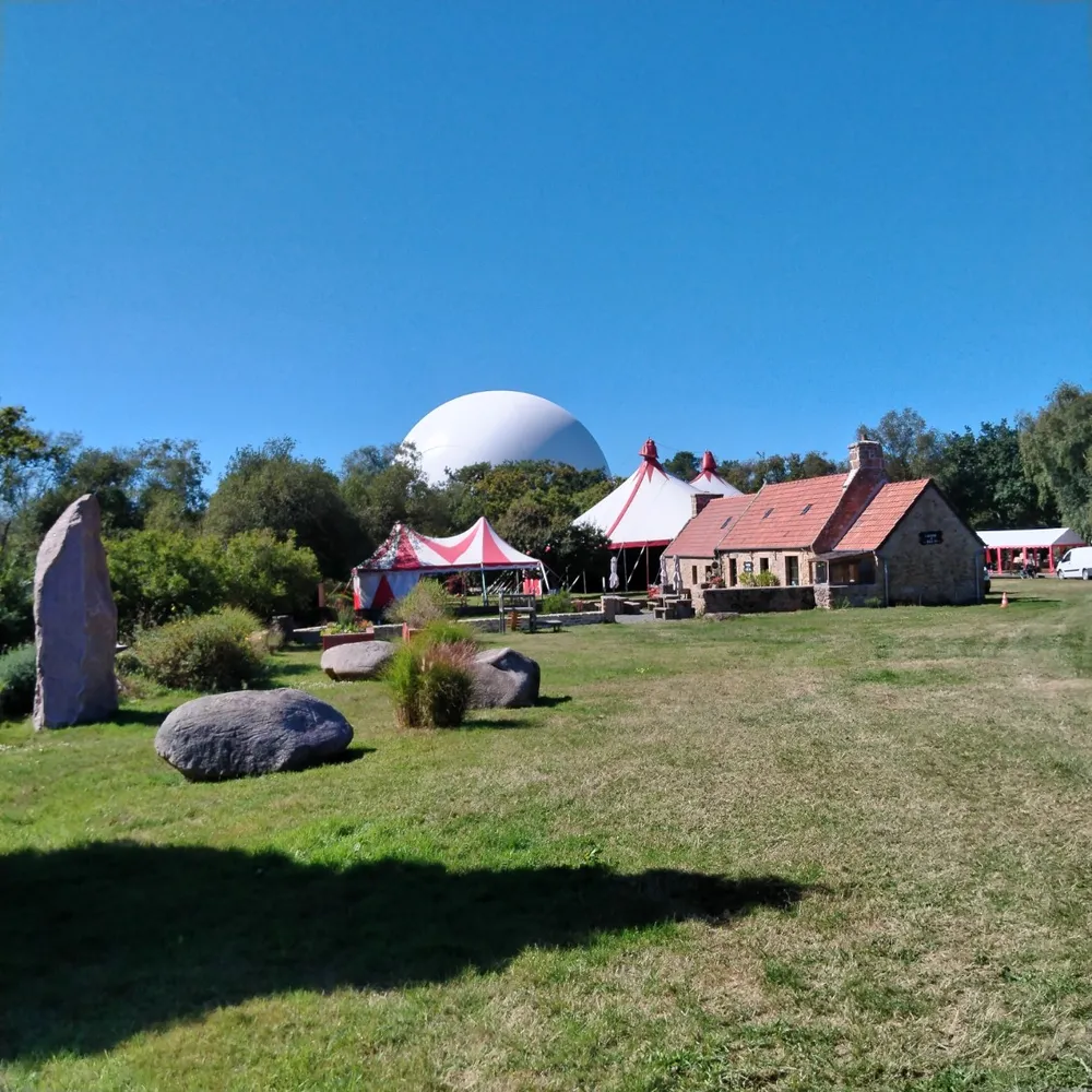 8vet Fest-noz Breizh Inn e Pleuveur-Bodoù