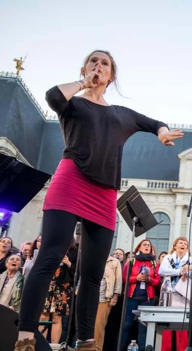 Clara Thabard 3/4 : Pa vez kanet e yezh ar sinoù