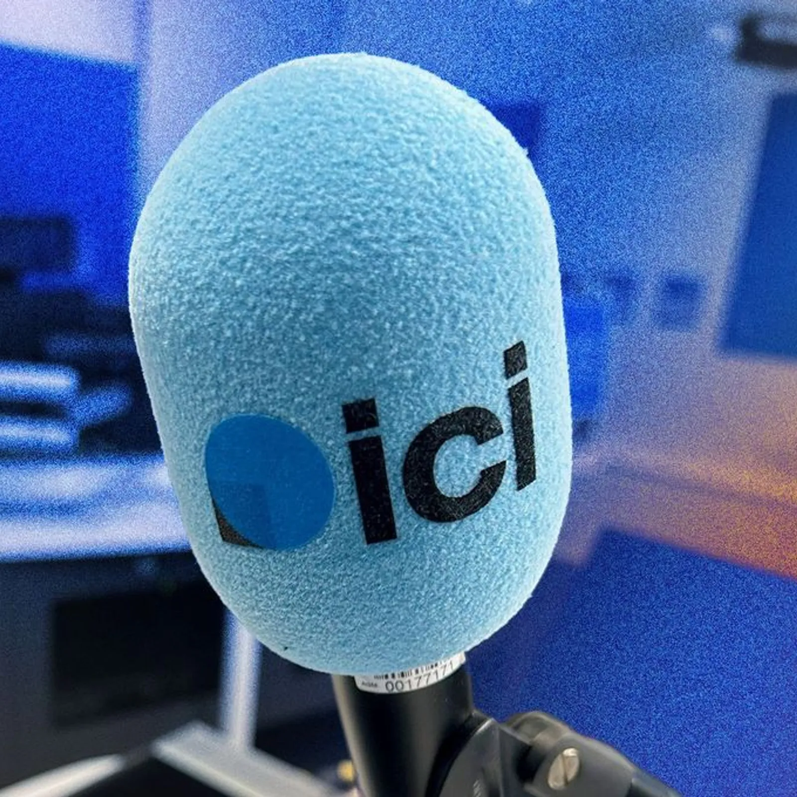 Cheñchet anv eo France Bleu ha FR3