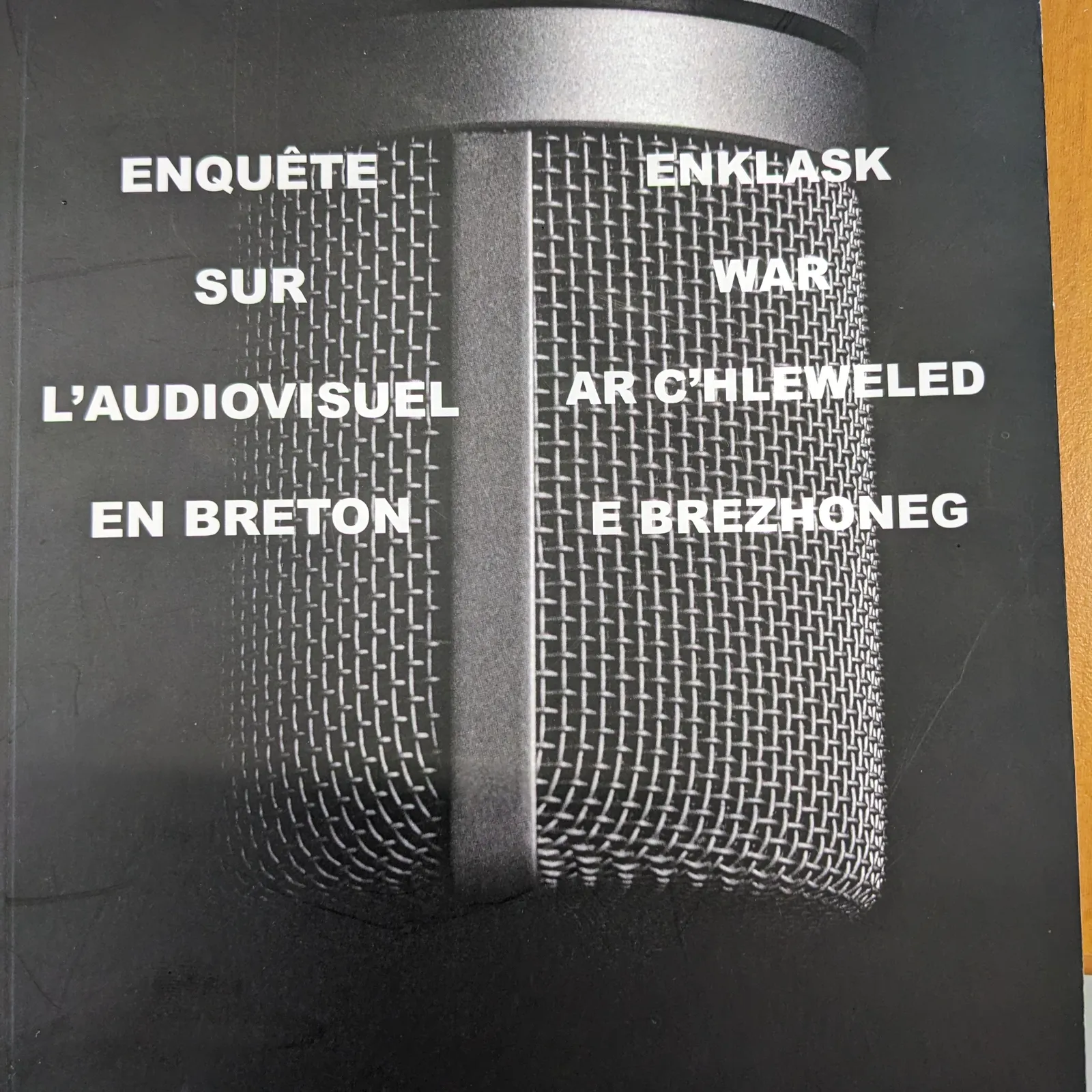 Kas ar mediaioù kleweled e brezhoneg da genlabourat muioc'h!