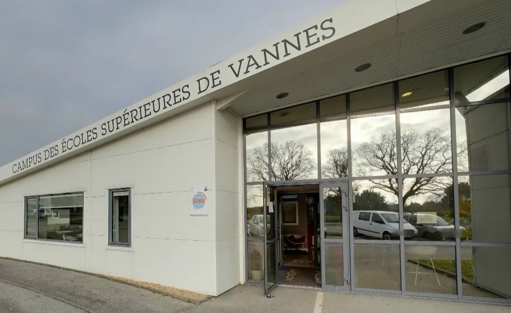 L'alternance en école d'audiovisuel, un mirage à Studio M Vannes ?