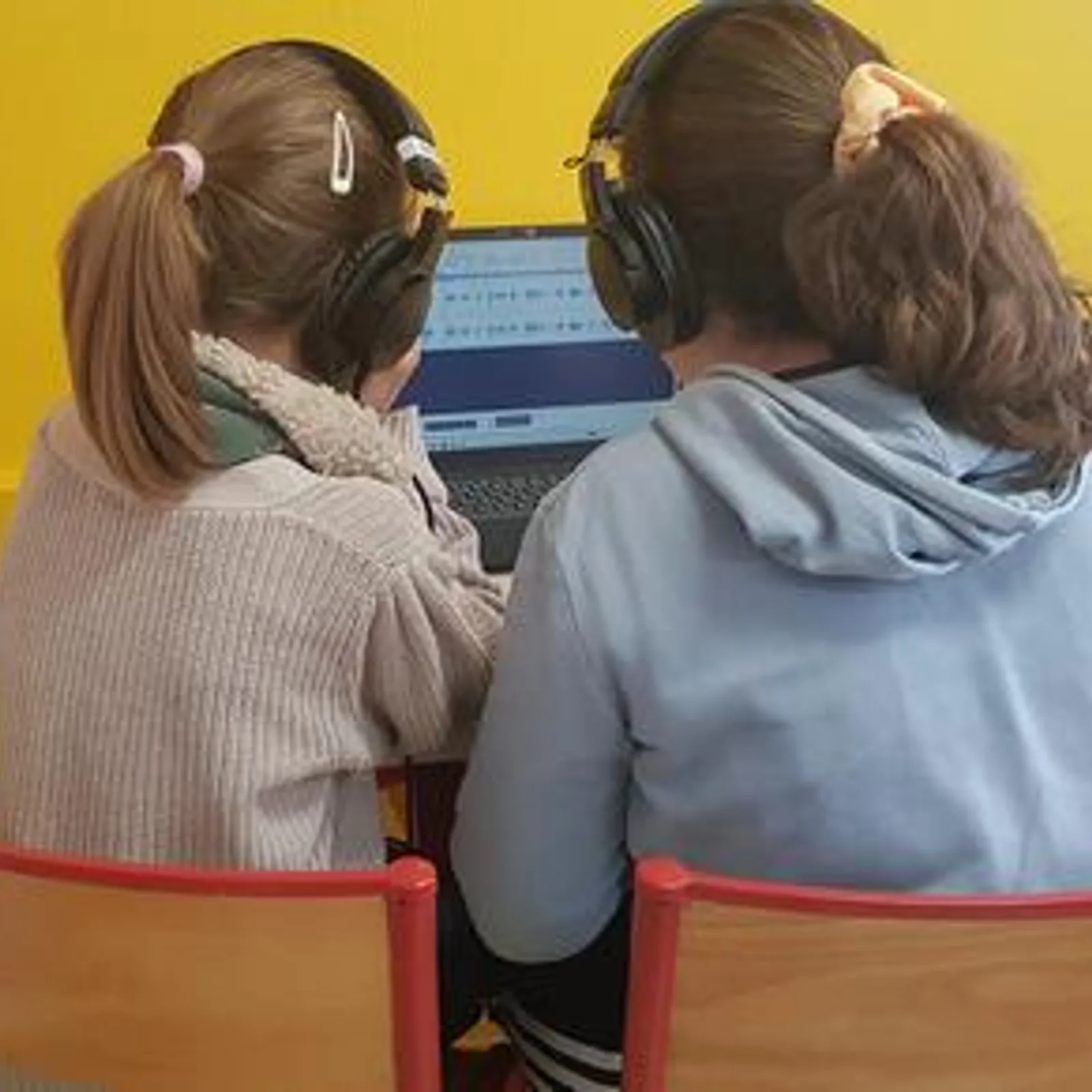 ATELIER RADIO => École publique Théodore Botrel - Loyat - CE2 CM1 CM2 - Aire Terrestre Éducative - Épisode 01