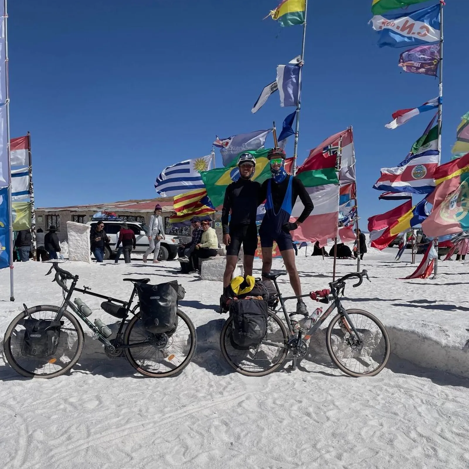 Carte blanche de Sainte-Brigitte : récit d'un voyage au ralenti à travers l'Amérique du Sud